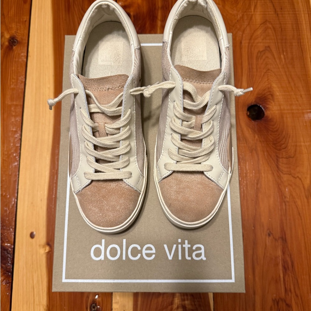 Dolce Vita Tan and Cream Casual Sneakers
